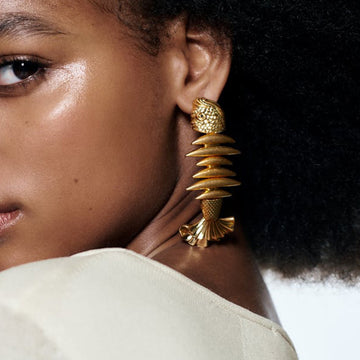 Fishbone Loagai Gold Earrings